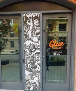 Read more about the article Laura Loving @ Glue Gallery