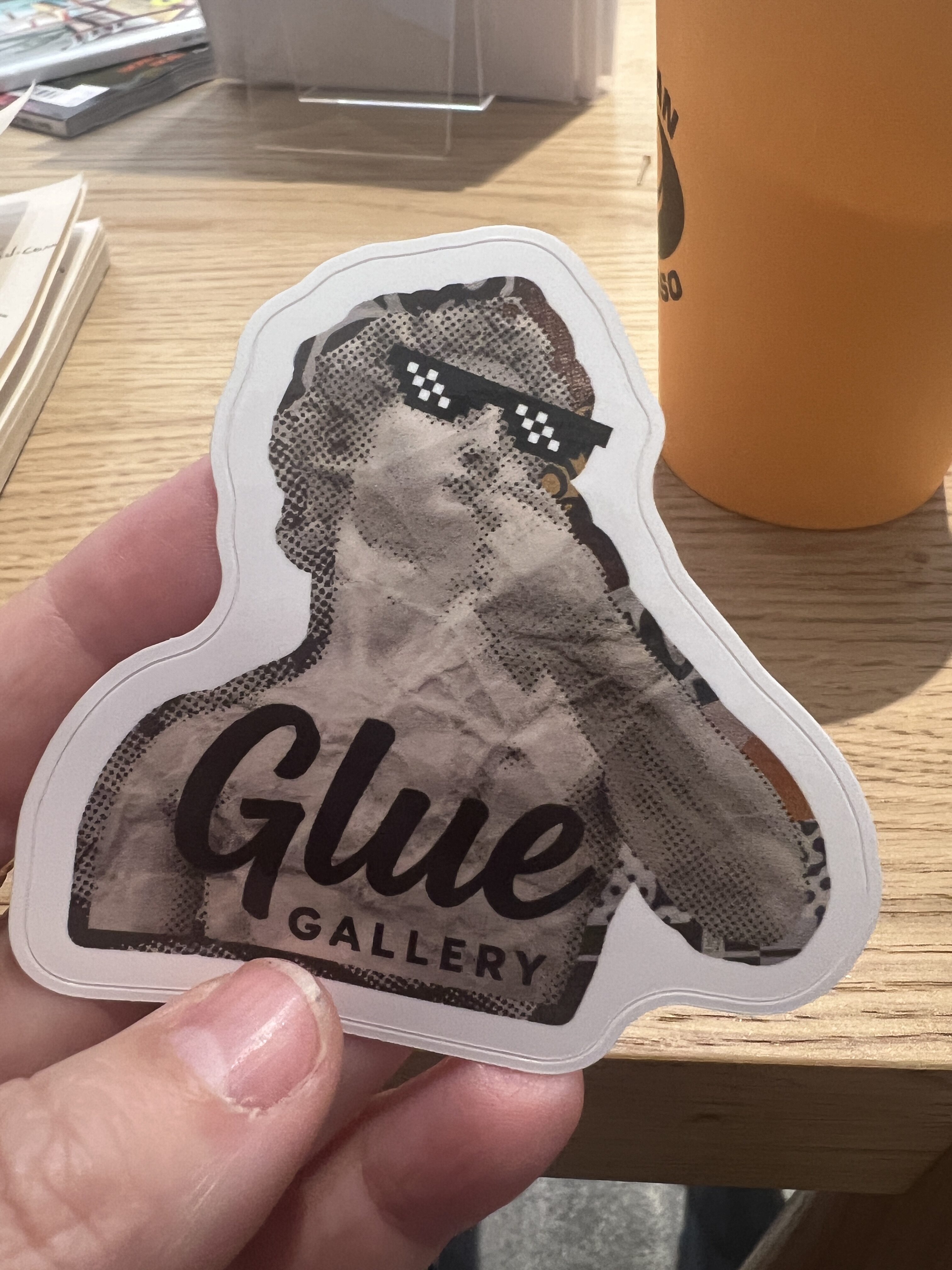 Read more about the article Glue Gallery Visitors